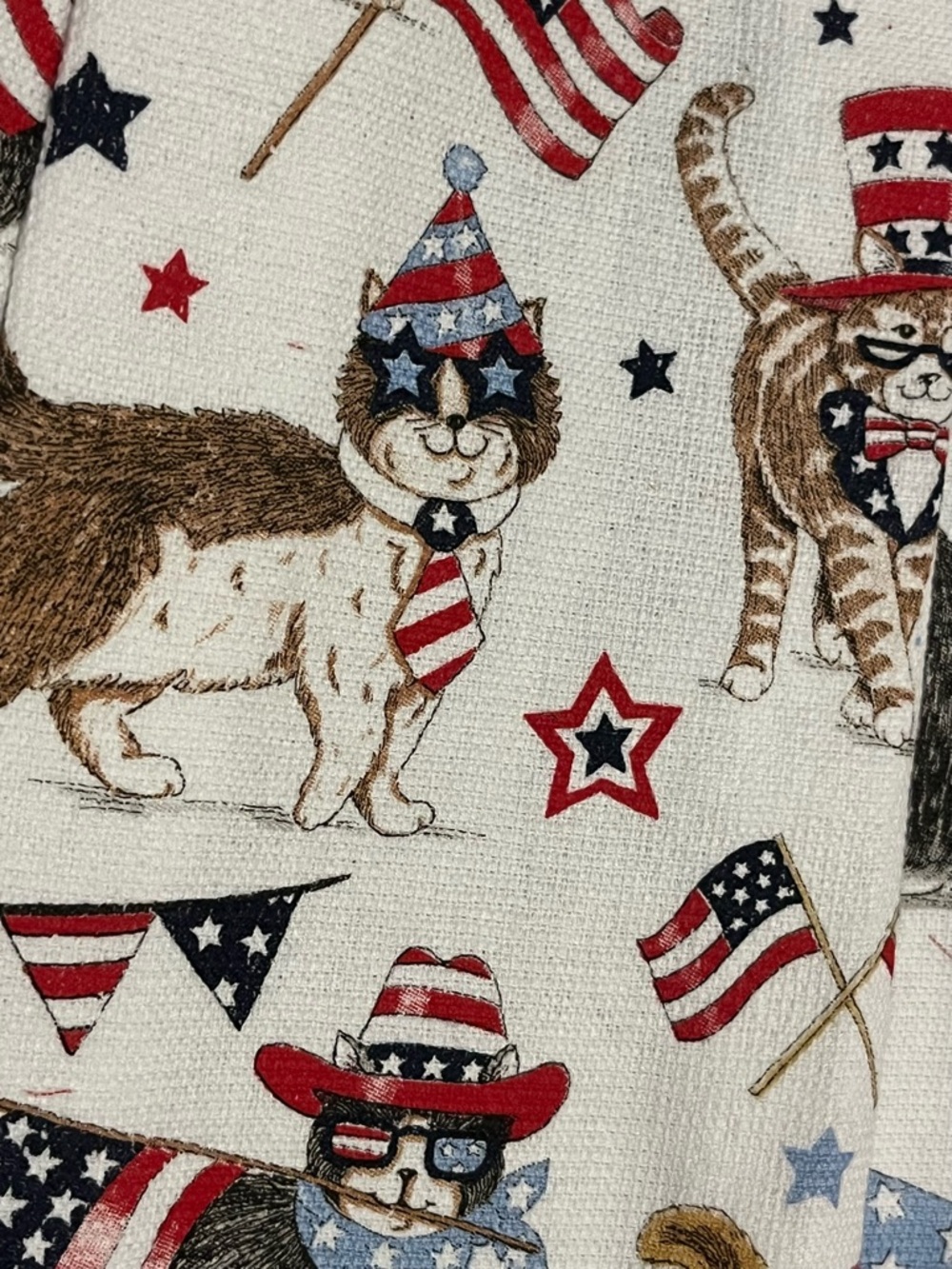 Handcrafted Towel - Picture 2 of 2